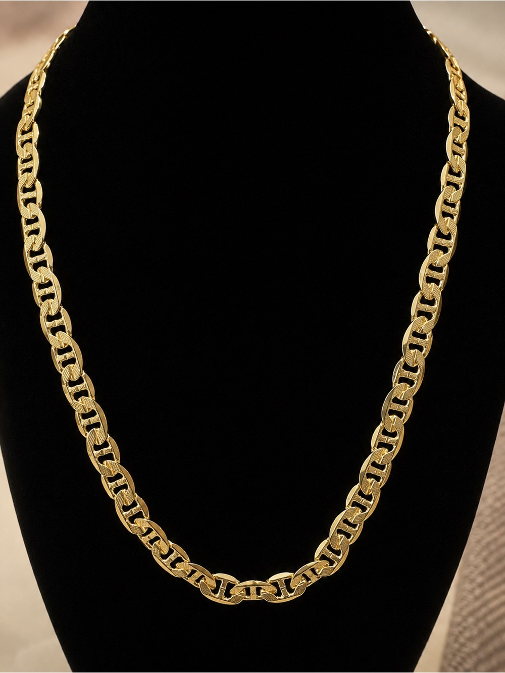 8mm 22” 14k Gold-Filled Diamond Cut Figaro Chain Necklace - Unisex Jewelry